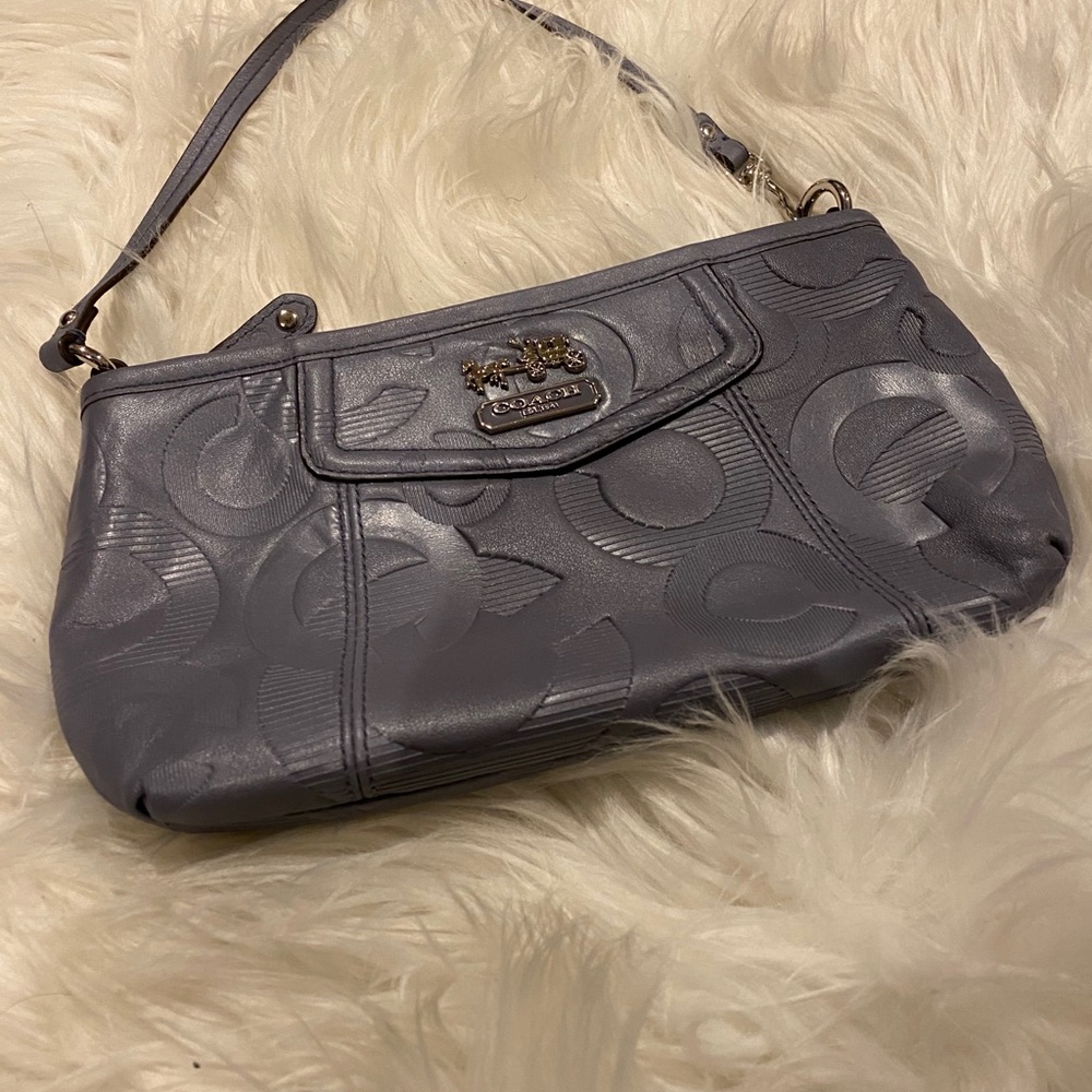 Coach pochette/wristlet NWOT